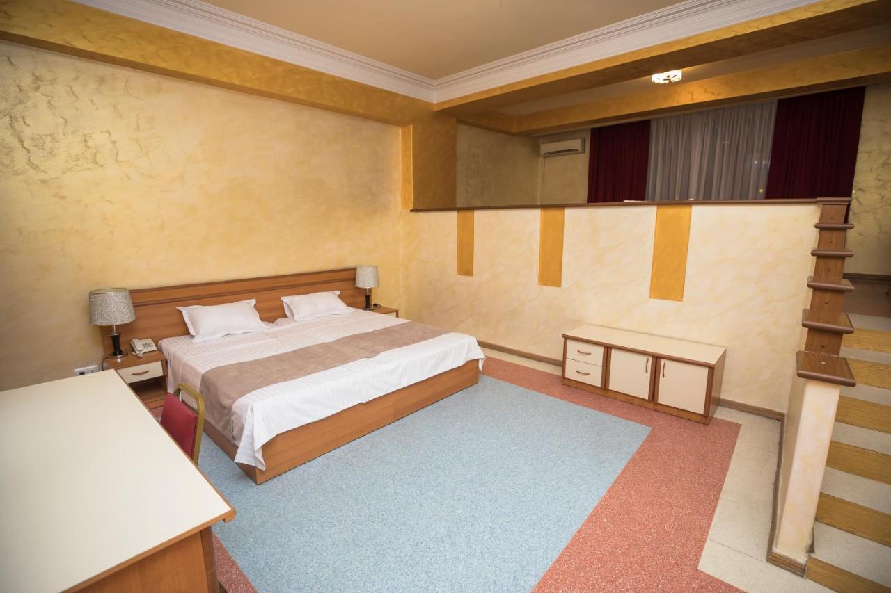 Nor Dzoraberd Hotel Complex Yerevan Exterior photo