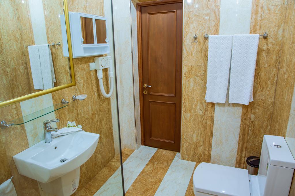 Nor Dzoraberd Hotel Complex Yerevan Exterior photo